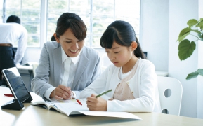 学研スクエア　県立大学駅前校